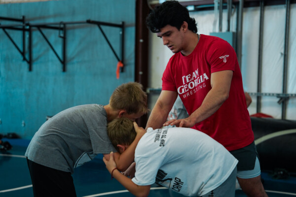 coaching-hand-adjustment